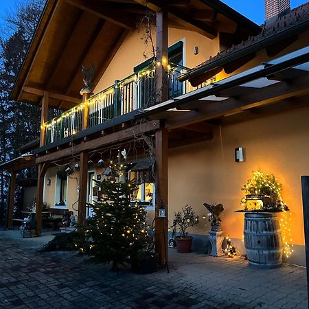 Gaestehaus Schmid Apartment Sankt Johann im Saggautal Exterior foto